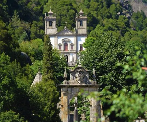 Penedino Mountain Lodge *