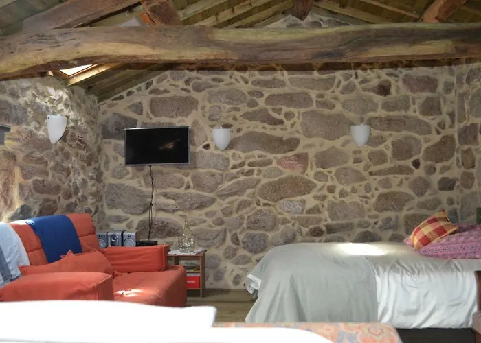 Lodge Penedino Mountain *